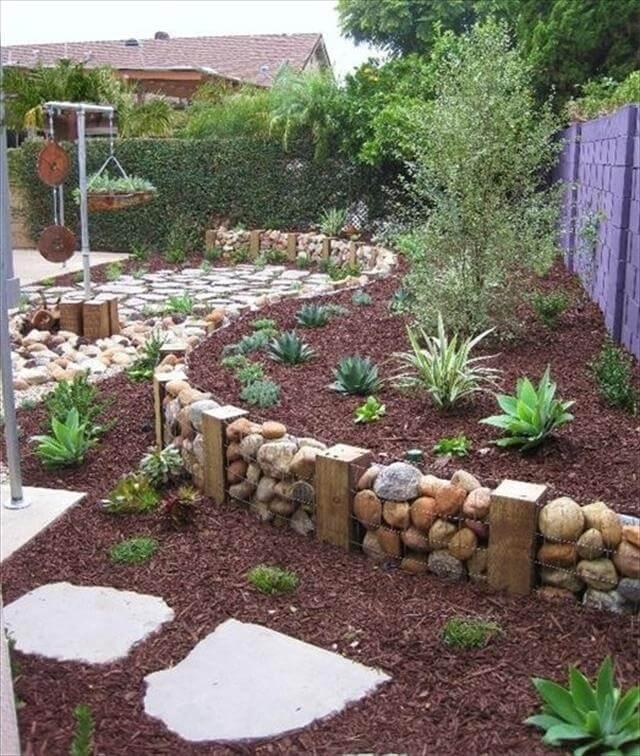 out door garden decor with wire mesh and stones