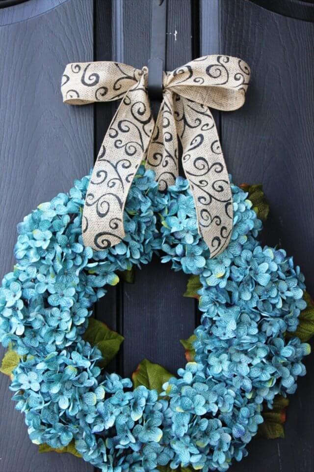 Blue-Hydrangea-Wreath-diy