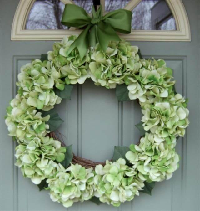 Spring-Door-Wreath