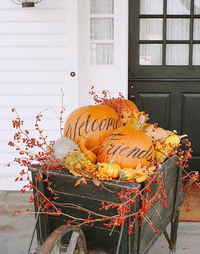 welcome-friends-pumpkins