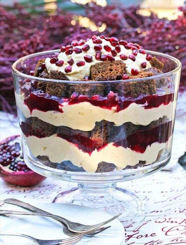 Gingerbread Pumpkin Trifle with Cranberry Pomegranate Juice 