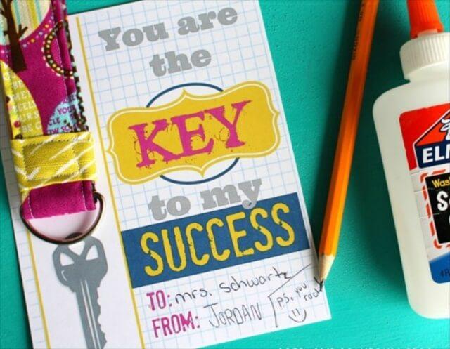 DIY Keychain Teacher Gift 