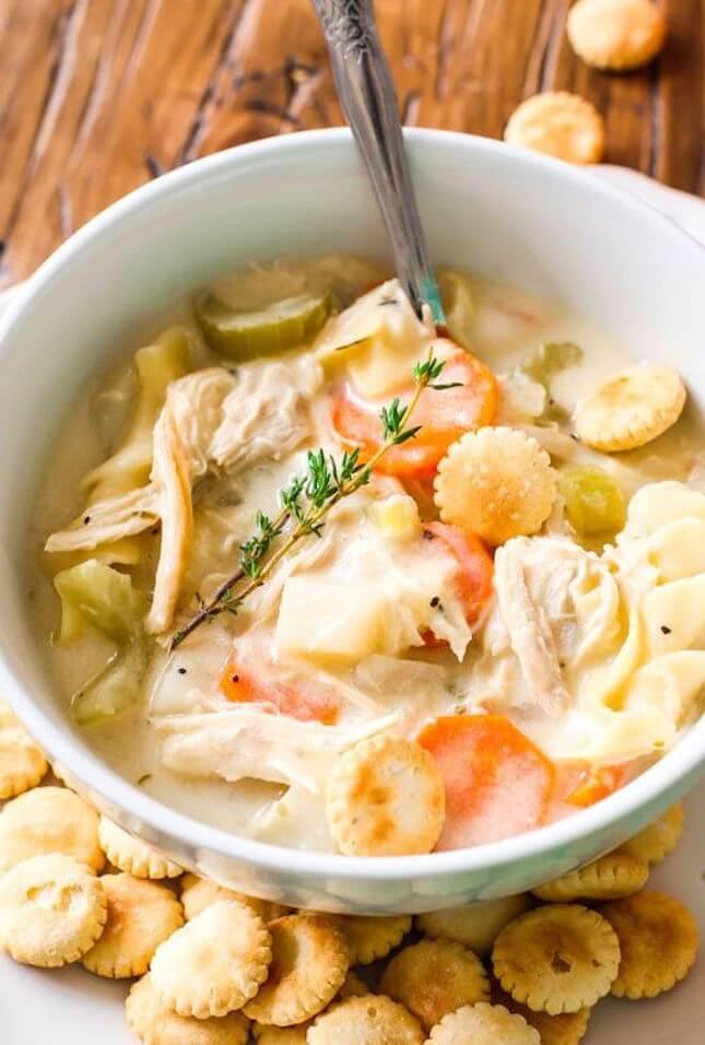 Light Creamy Chicken Noodle Soup: 