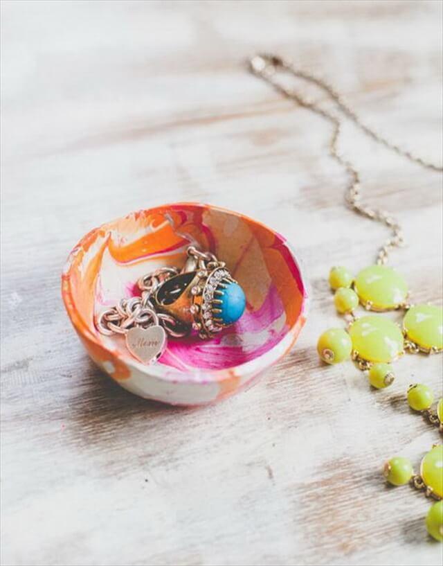 Mini Marbled Decorative Bowls with Nail Polish