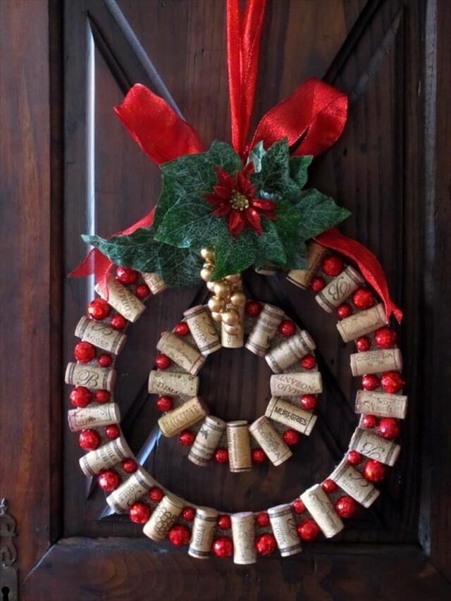 DIY Wine Cork Christmas Wreath