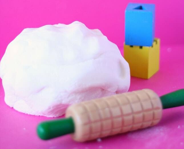 Snow Play-Doh