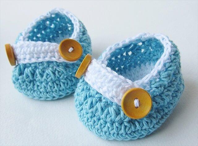 Crochet Newborn Baby Shoes