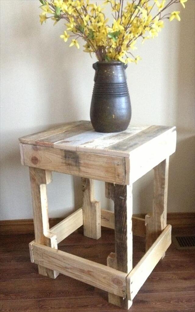 nice pallet side table