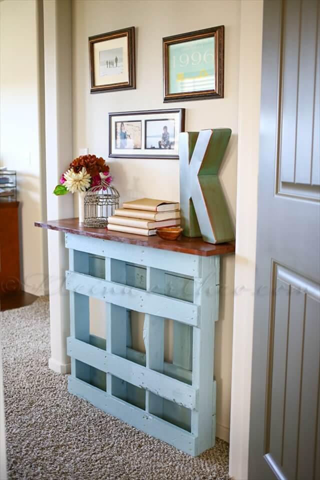Transform a full pallet into an entryway table