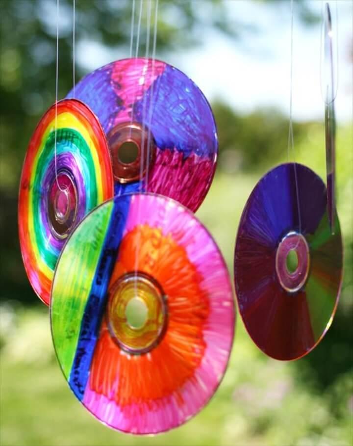 Turn old CDs and DVDs into a vibrant sun catcher.