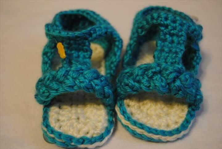 cute amazing baby crochet sandlas