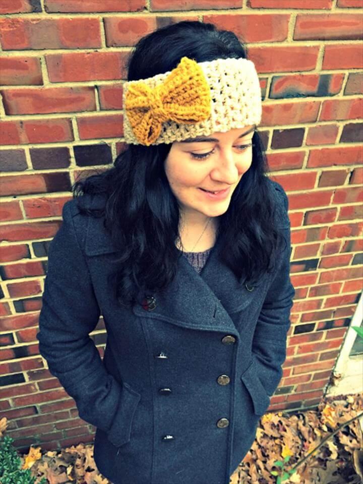 DIY Crochet Headband Pattern with Bow