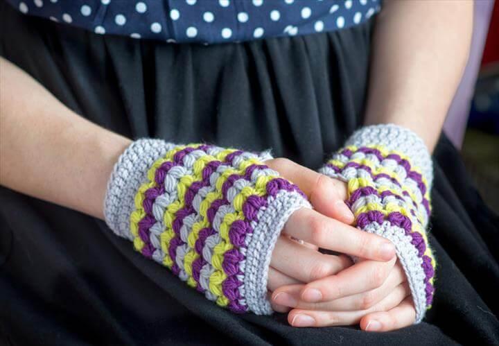 Adorable Easy Fingerless Gloves Crochet Pattern