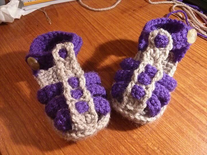  Adorable and FREE Crochet Baby Sandals Patterns