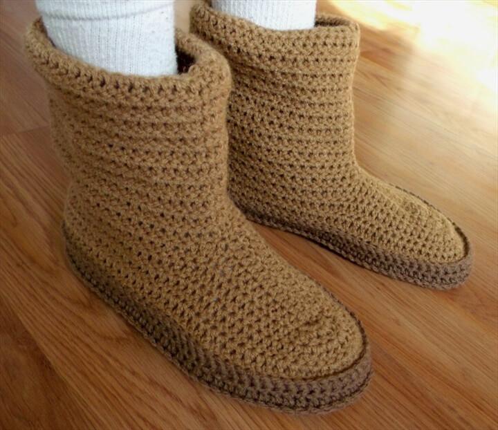 crochet Lugg boots