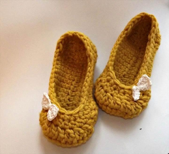 Crochet slippers for women