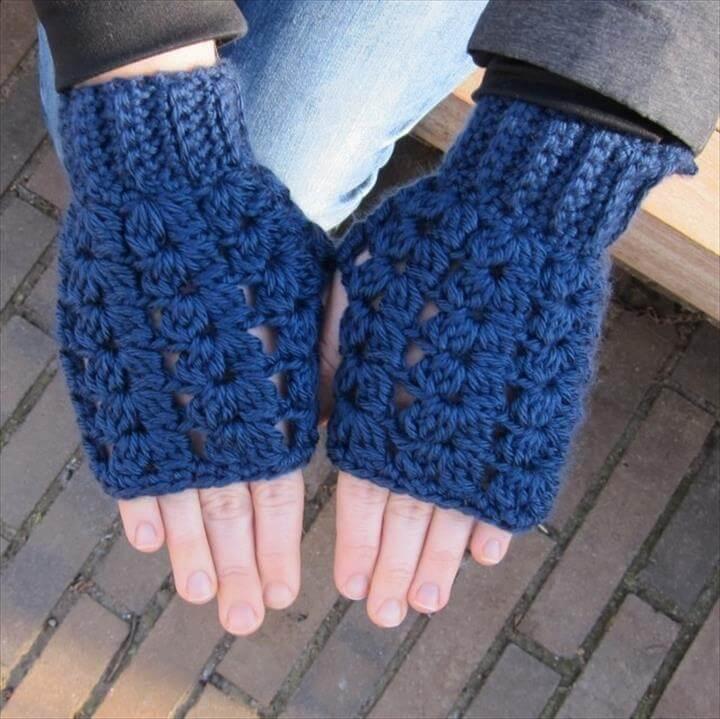 V Stitch Fingerless Gloves
