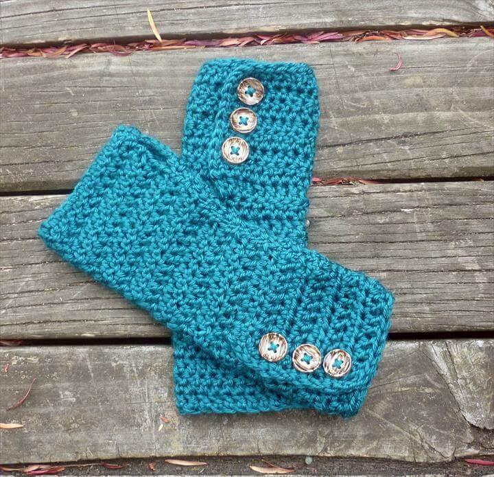 Turquoise Crochet Armwarmers With Fancy Buttons