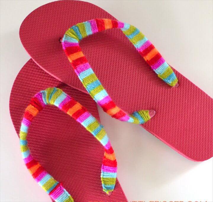 Wrap a pair of flip flop straps with yarn.