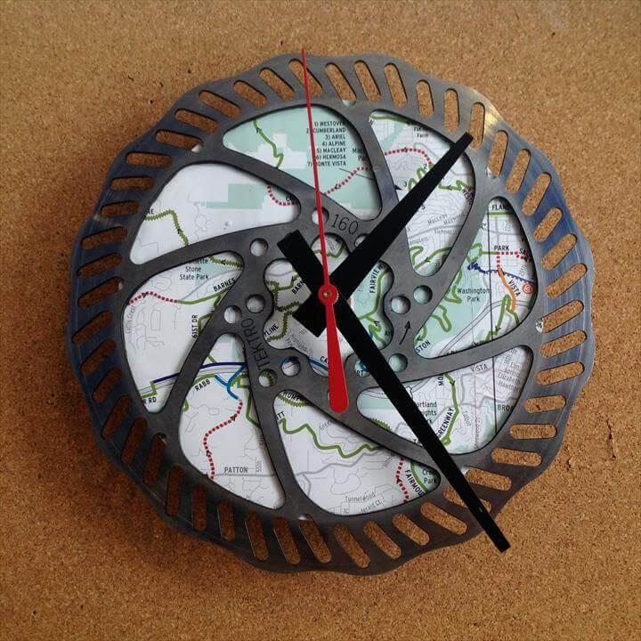 Clock made from a recycled Bike crank Gear | Old Bicycle, Bicycles and Clock