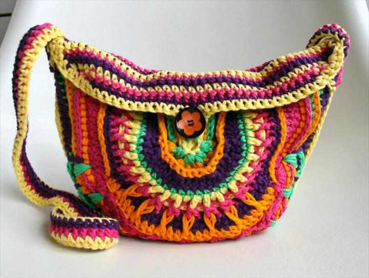 New boho crochet purse pattern… and a new collection of bags patterns