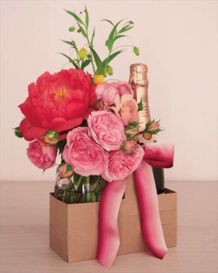 DIY ideas for Valentine's day bouquet red pink