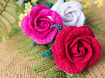 Crochet Rose Bud