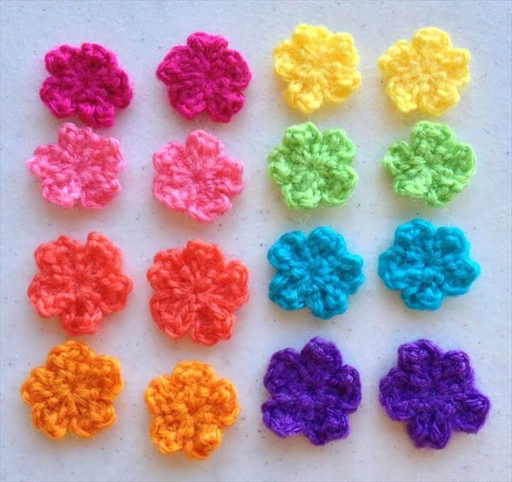 Small Flower Crochet Pattern