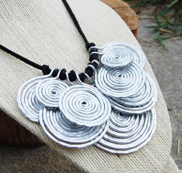 Metal Bib Necklace, Aluminum. Disc. Wire Jewelry