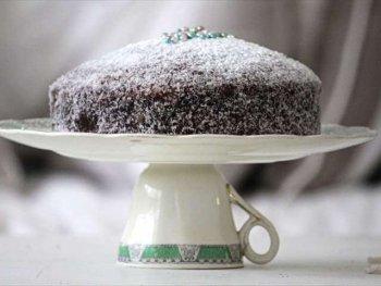 Coffee Cup Cake Stand