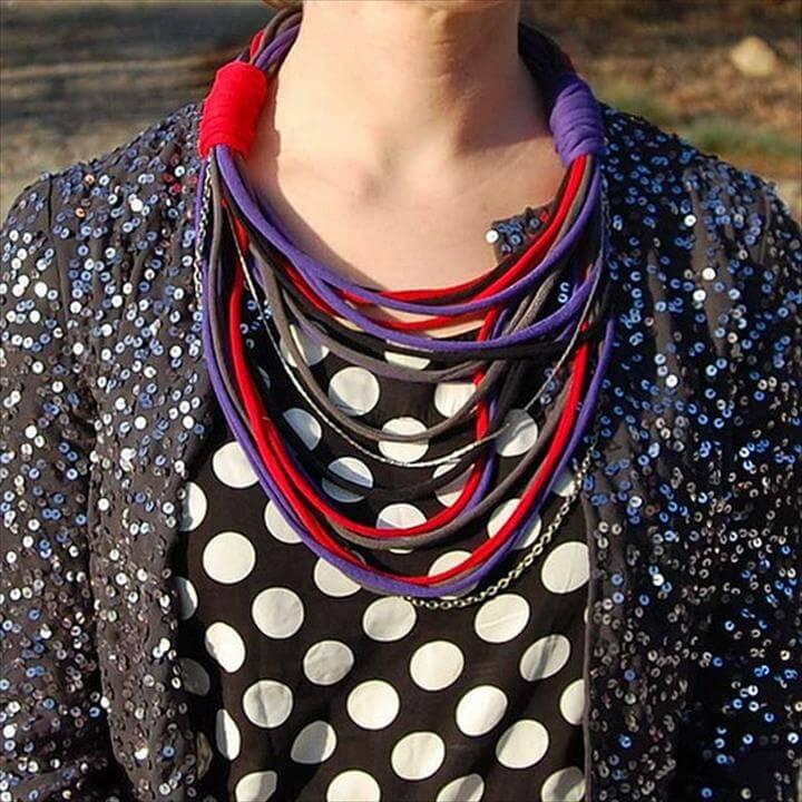 DIY T shirt Necklace.This cool T shirt necklace will be a perfect addition to