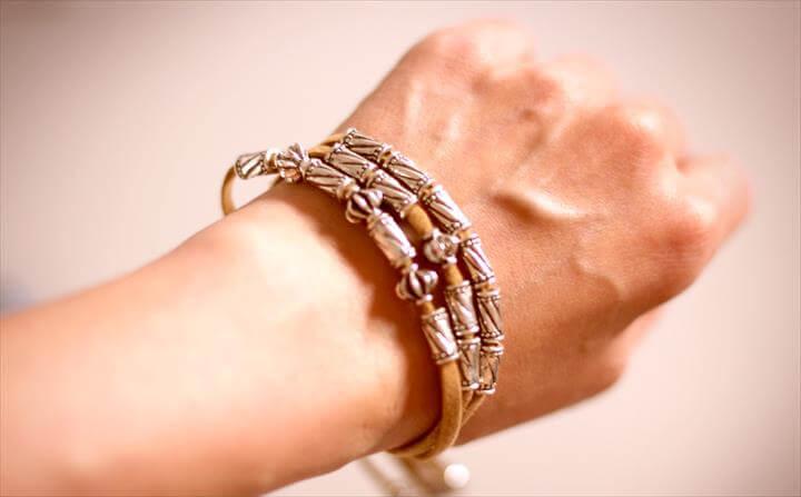 leather stap bracelet, silver beads,