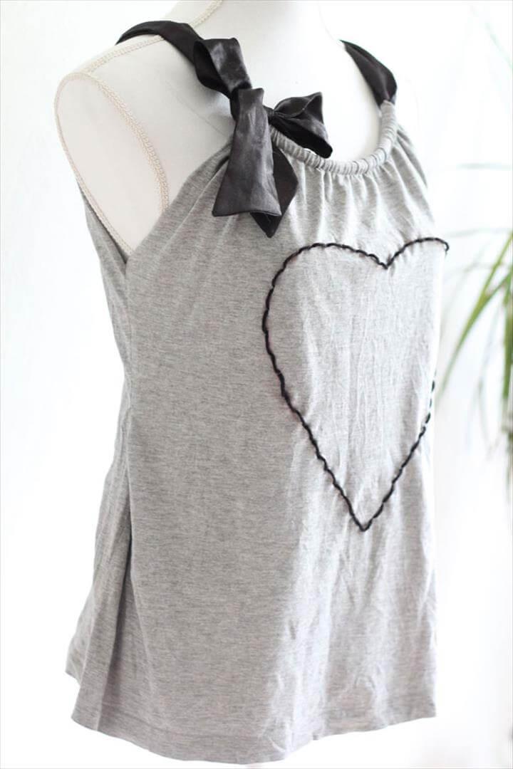Turn any old tshirt into a funky necklace or scarf.