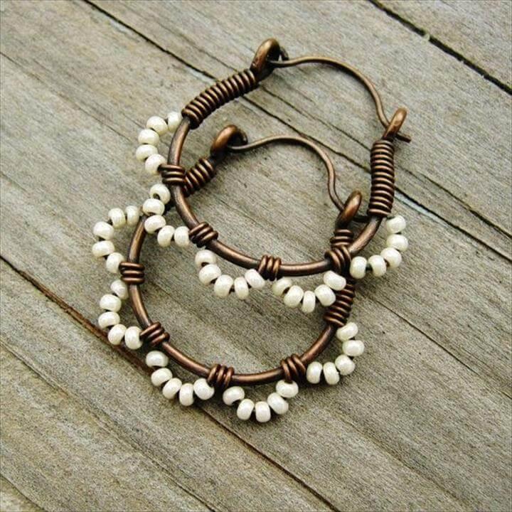 Ruffle Bottom Hoops - Wire Wrapped Hoop Earrings - seed beaded in cream pearl and antiqued copper cuties