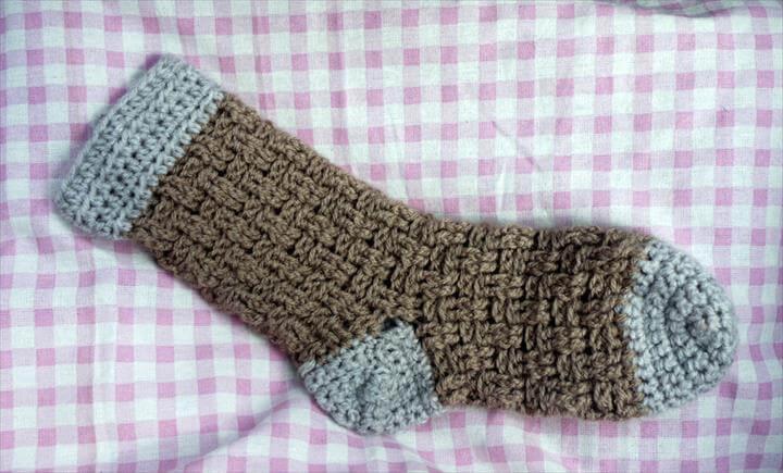 crochet bed sock