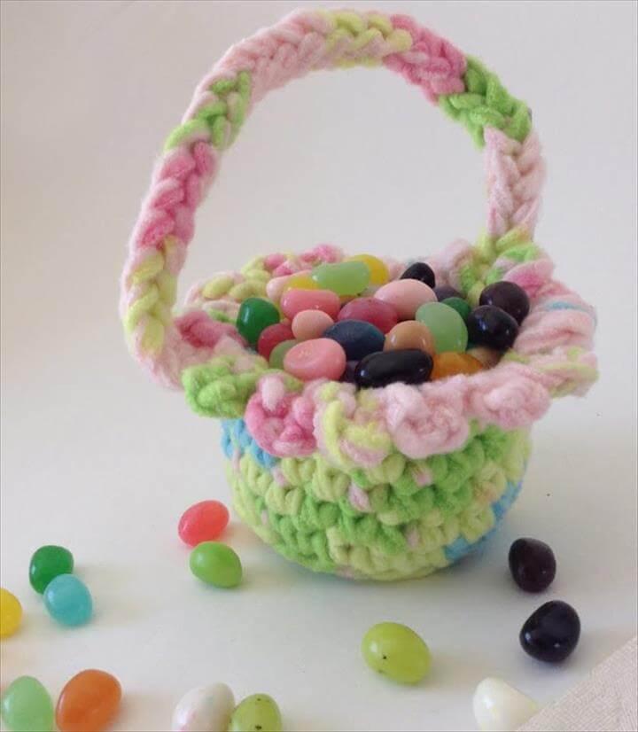 Small Easter Basket Free Crochet Pattern - Right Handed