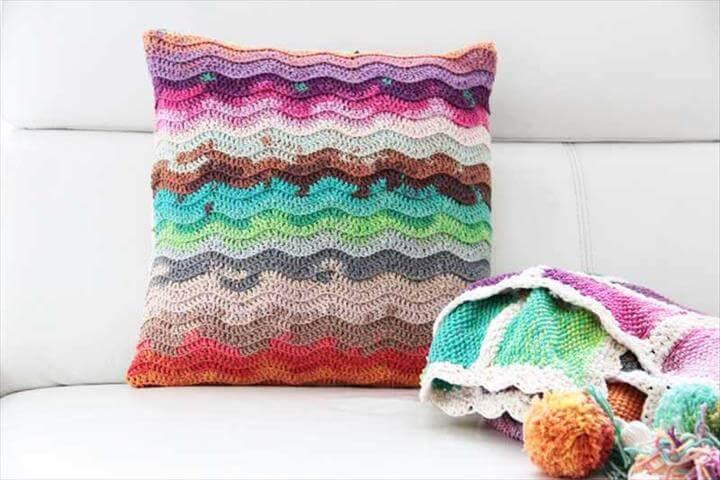  Hand crochet pillow case Hand crochet pillow case