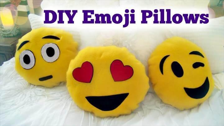 DIY Emoji Pillow - No Sew
