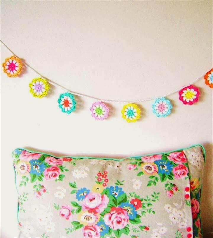 using crochet motifs - make a flower garland