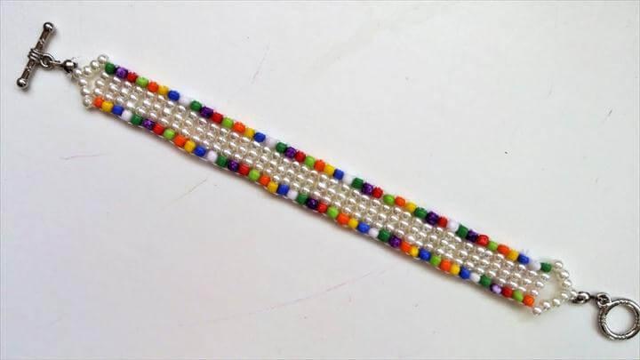 DIY Easy Colored Bracelet