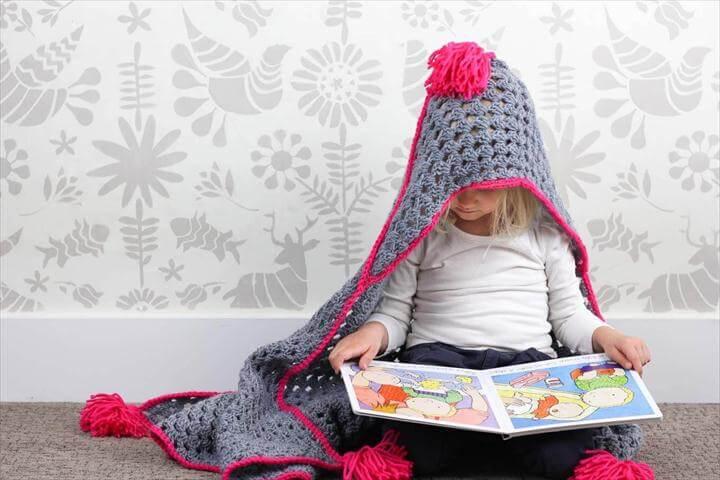 Crochet Hooded Baby Blanket – Free Charity Pattern