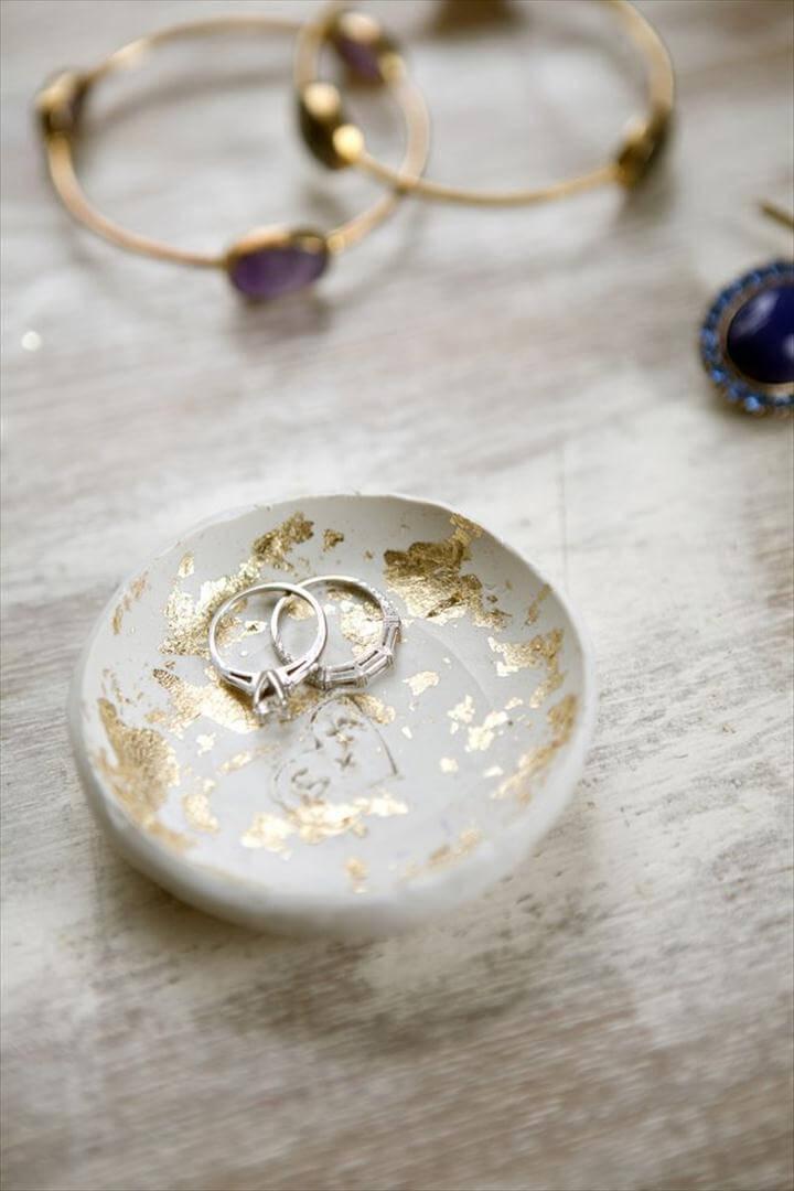 DIY Gold Leaf Clay Ring Bowl, DIY: clay ring bowl with gold leaf - would be good for the sink when