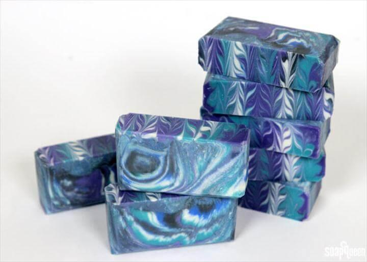 DIY Galaxy Crafts - DIY Soap - Galaxy DIY Projects for Your Room, Gifts,