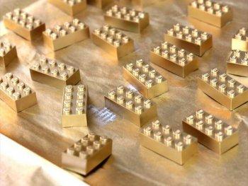 DIY Gold LEGO's (Spray Painted)