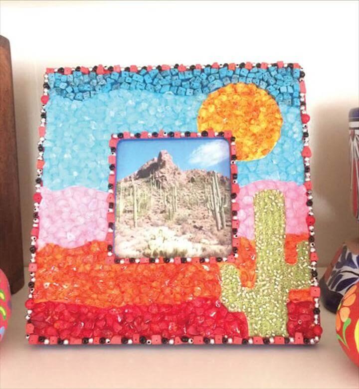 Mosaic Frame, DIY Frame, Cute DIY Projects for Teen Girl Bedroom