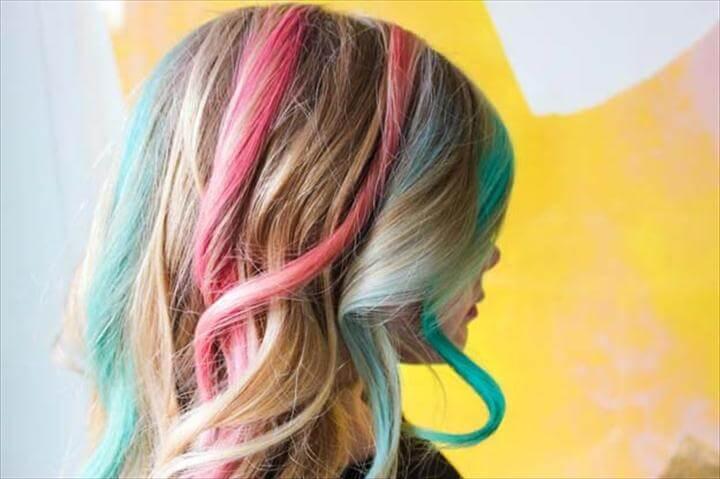 DIY Rainbow Hair Chalk