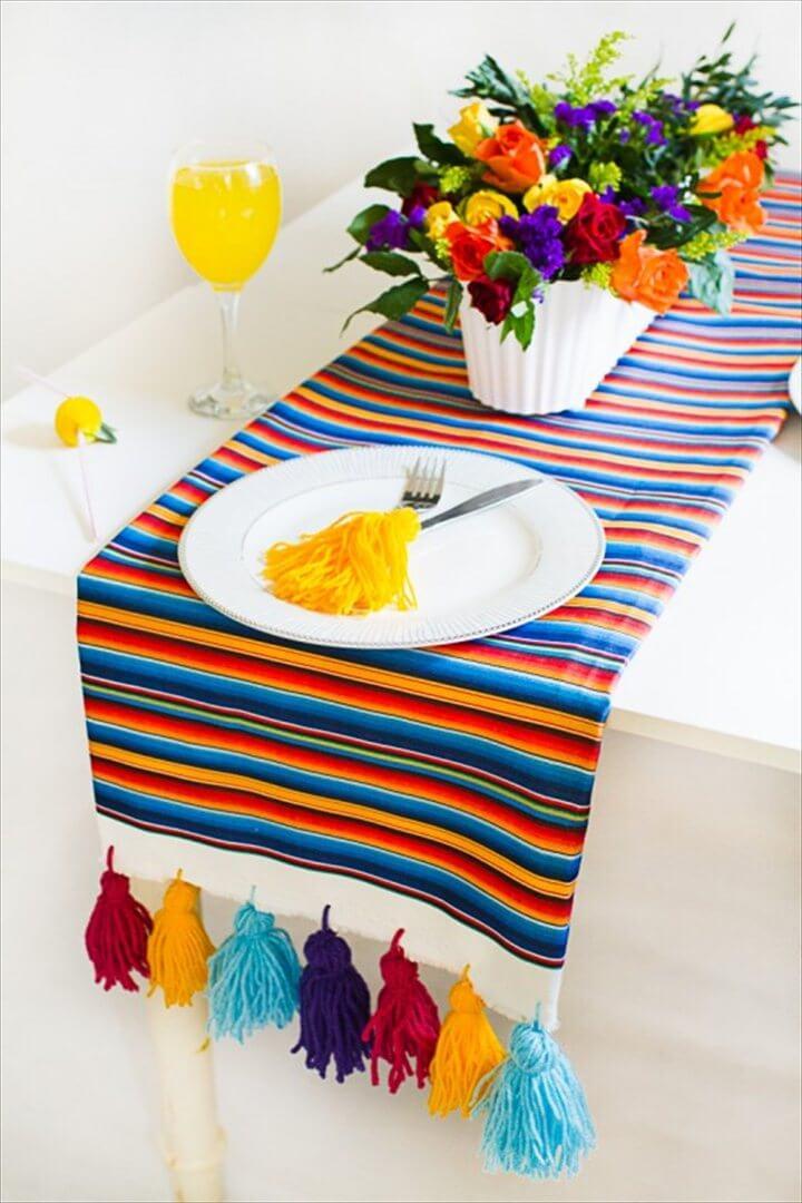 tassel table runer