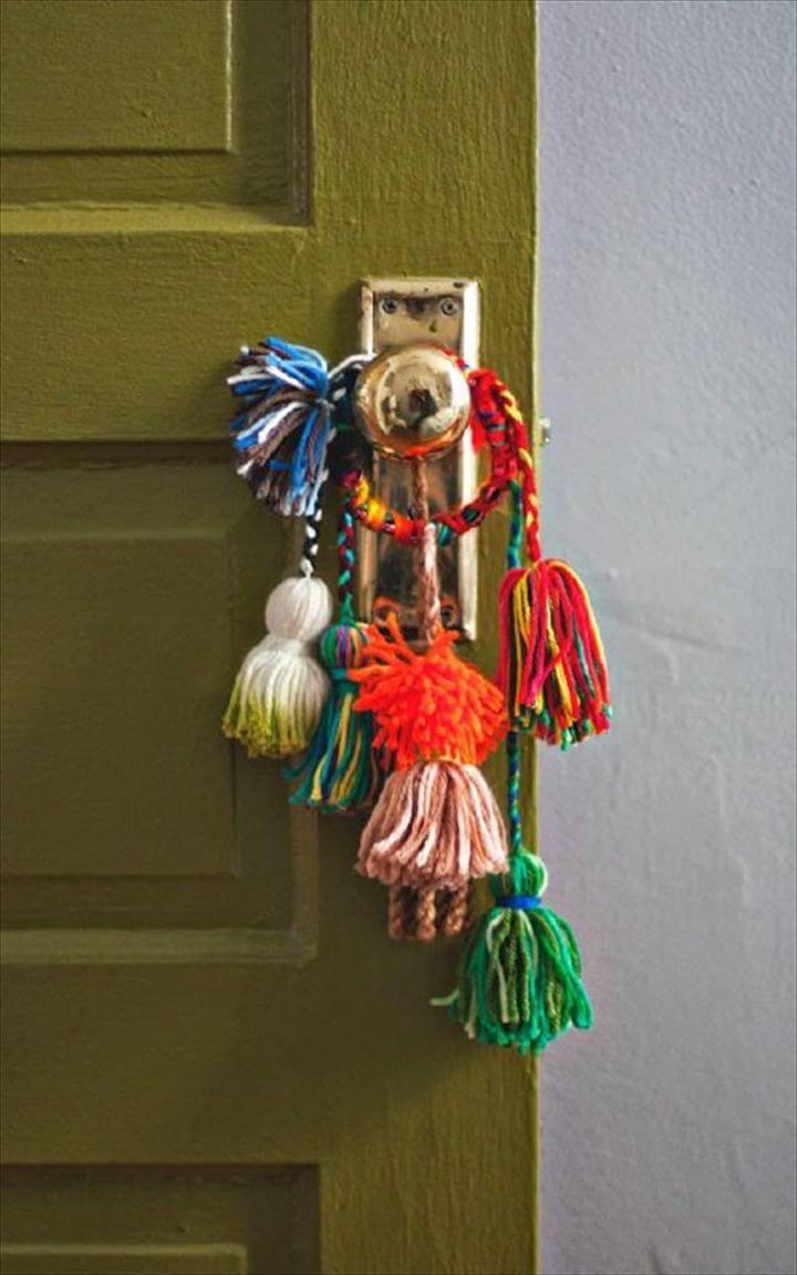 DIY Yarn Tassel Knob and Pull Bobbles