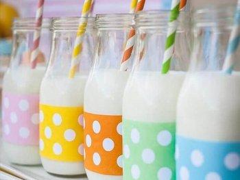 Milk bottles are great for DIY crafts at home