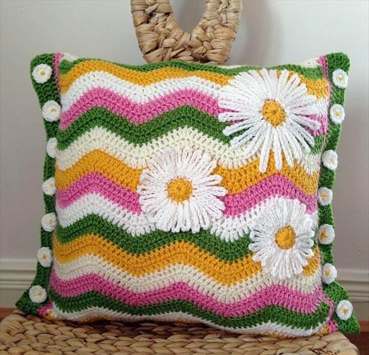Daisy ripple crochet pillow cover